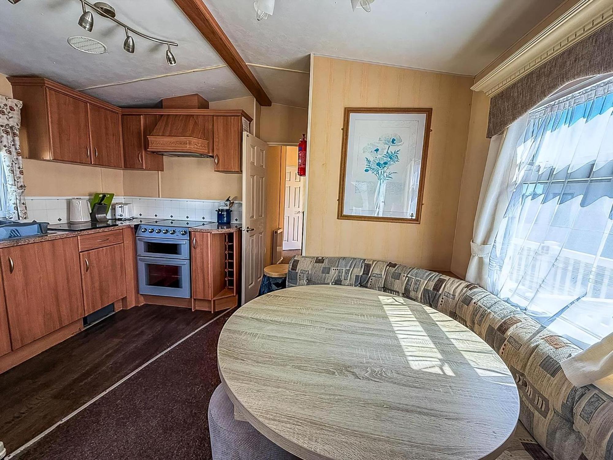 Superb Caravan By The Seaside In Kessingland, Suffolk Ref 90040Sg Benacre Exteriör bild