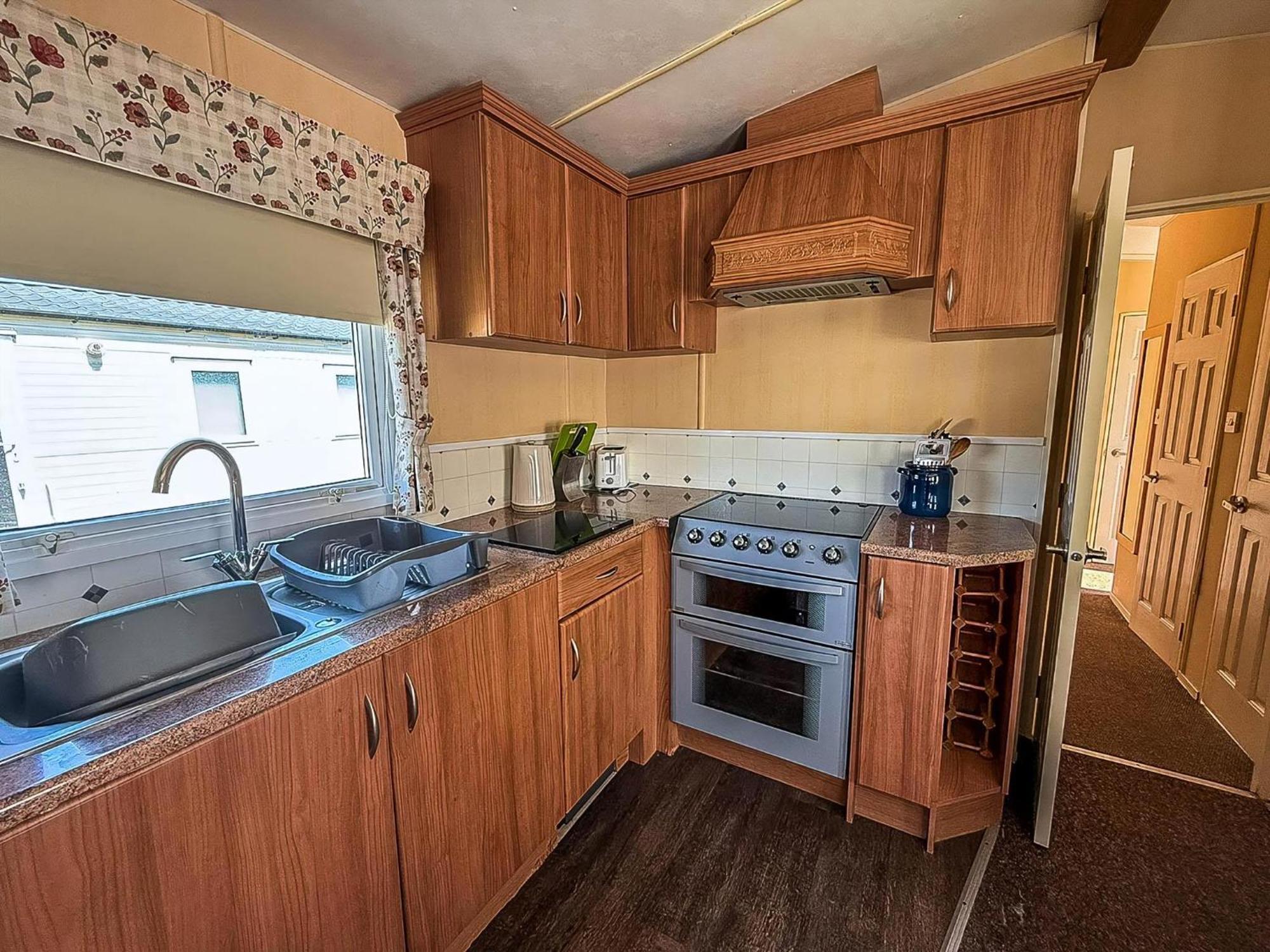 Superb Caravan By The Seaside In Kessingland, Suffolk Ref 90040Sg Benacre Exteriör bild